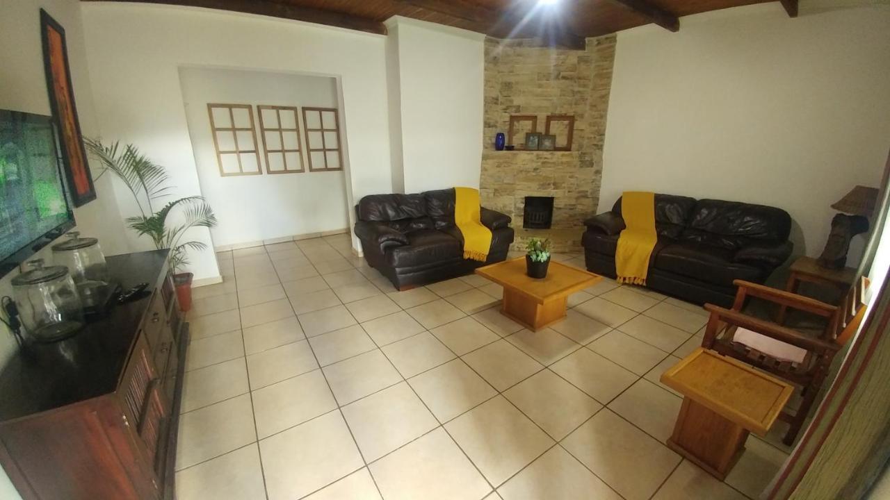 גרסקופ Four Seasons Self-Catering Guest House מראה חיצוני תמונה