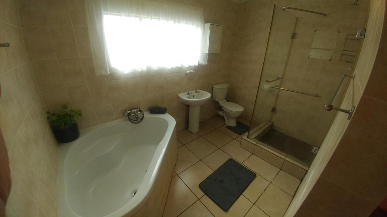 גרסקופ Four Seasons Self-Catering Guest House מראה חיצוני תמונה